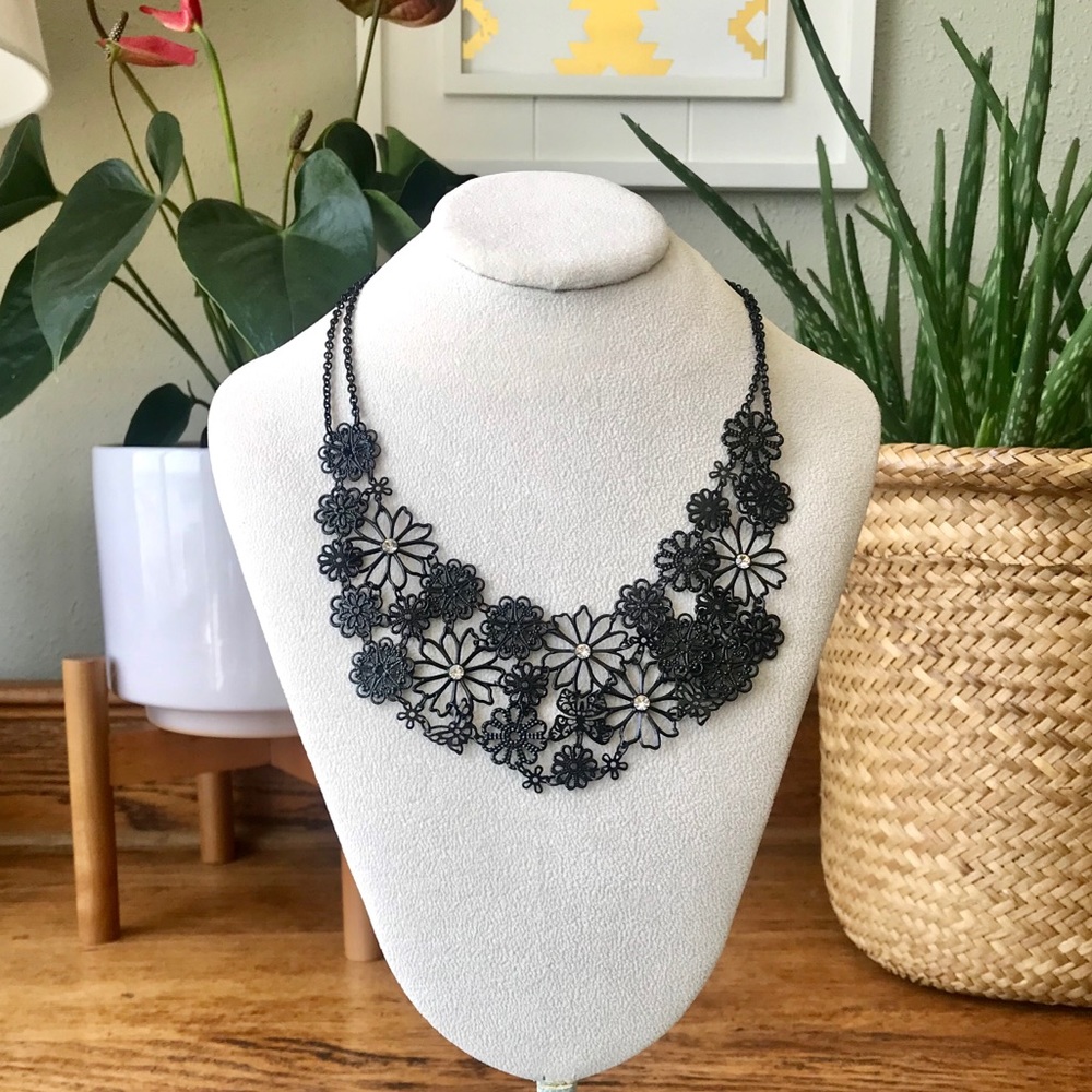 Claire’s Black Lace Style Statement Necklace